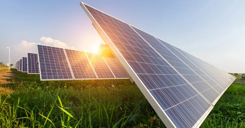 Solaire en France : trois façons d'y mettre son argent